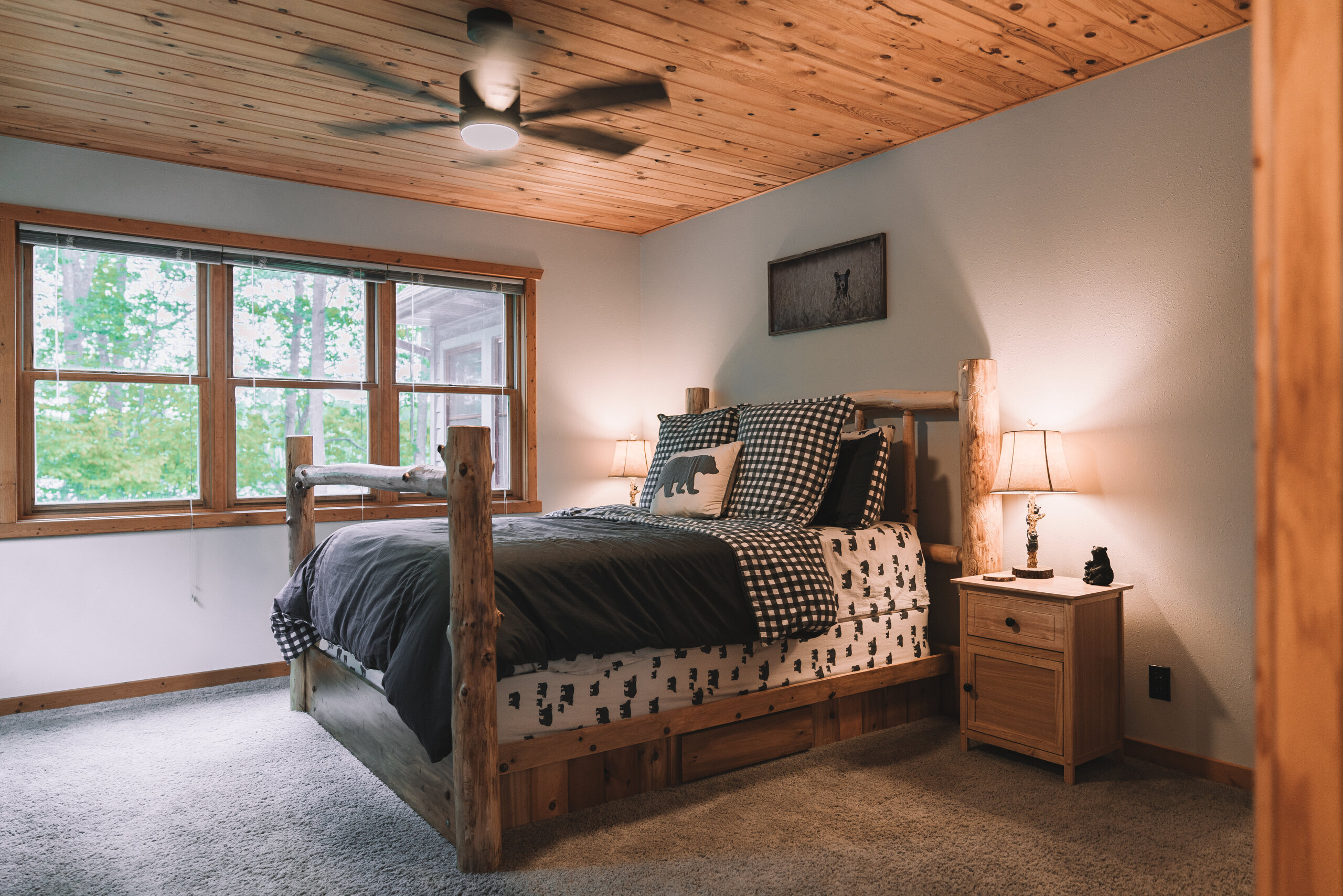 Master Bed & Bath at Nick Lake Lodge