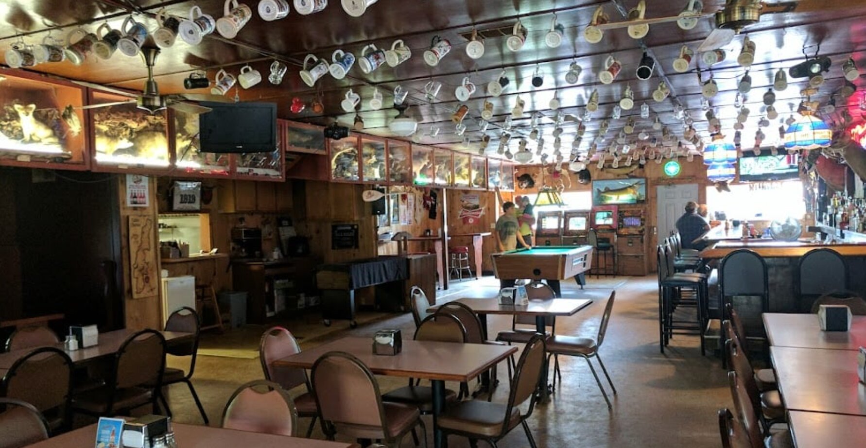 Chit Chat Bar & Grill